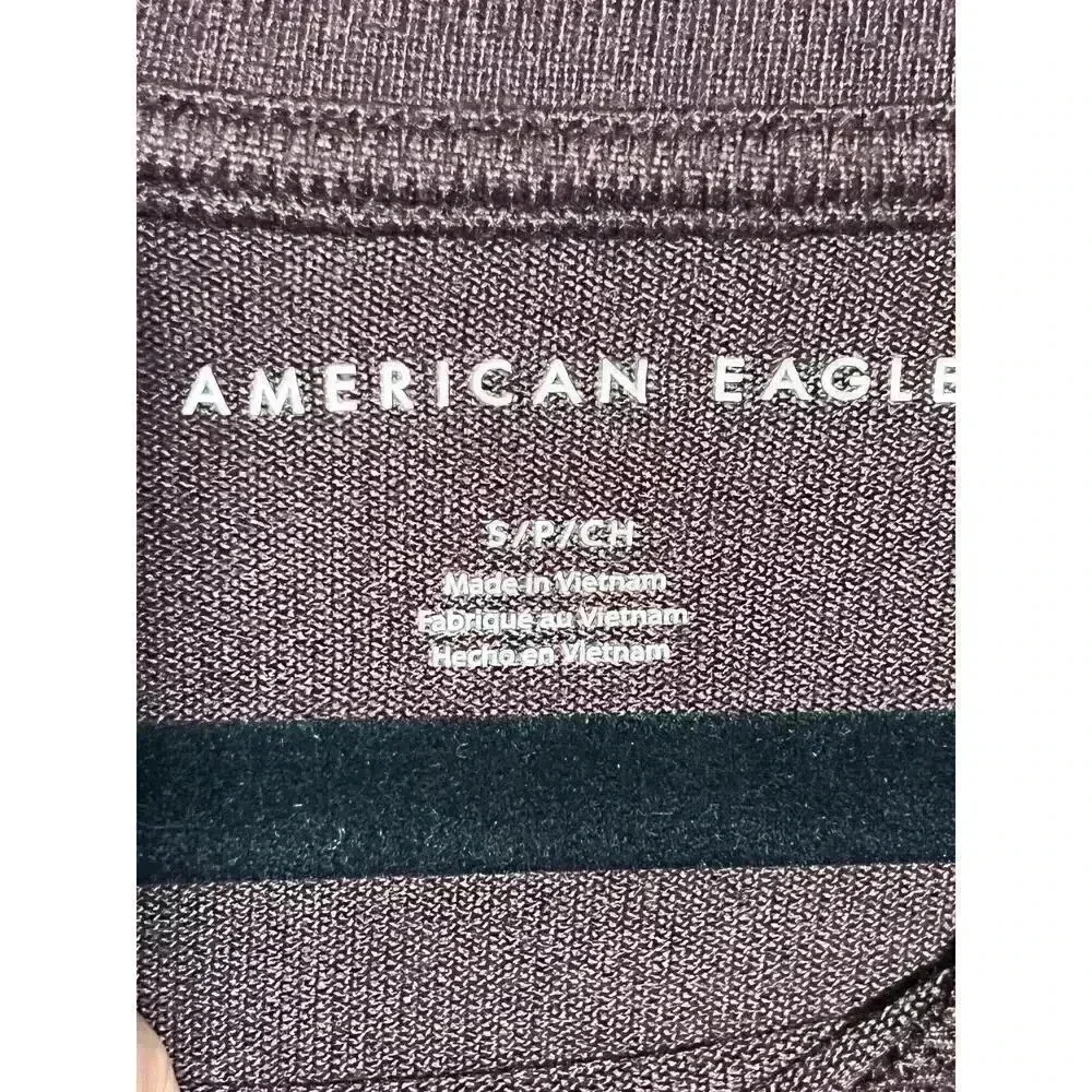 American‎ Eagle. Size S. Red. Long sleeve super soft - Picture 2 of 4